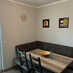 Apartman Bullerbue *